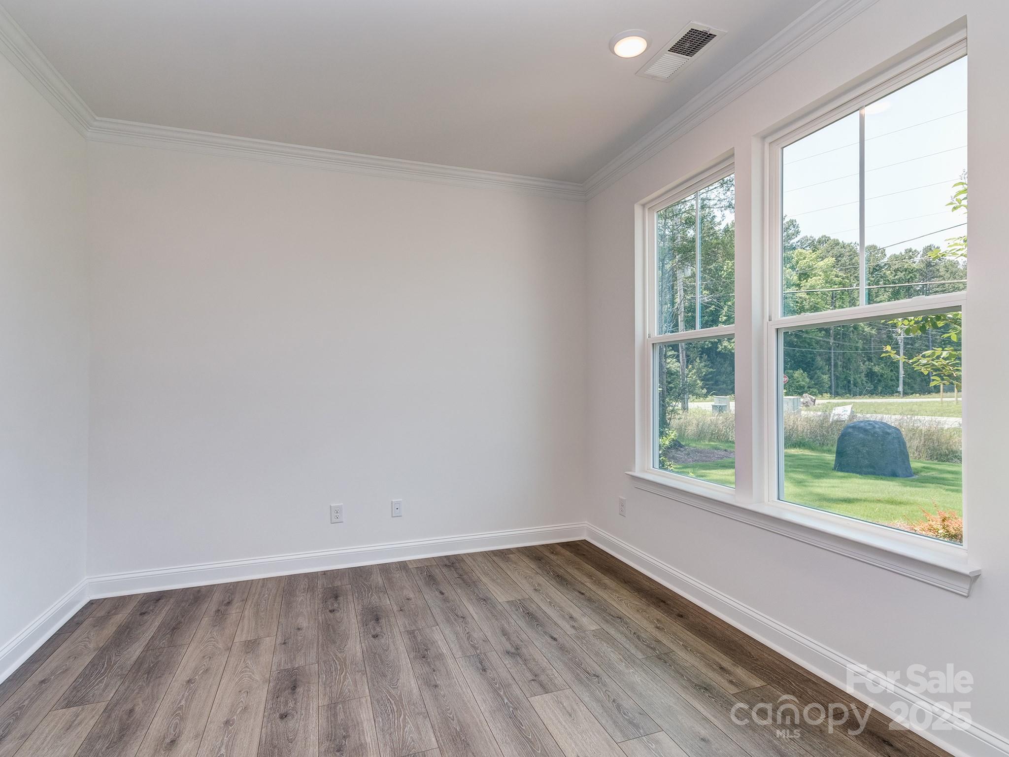7108 Hambright Road