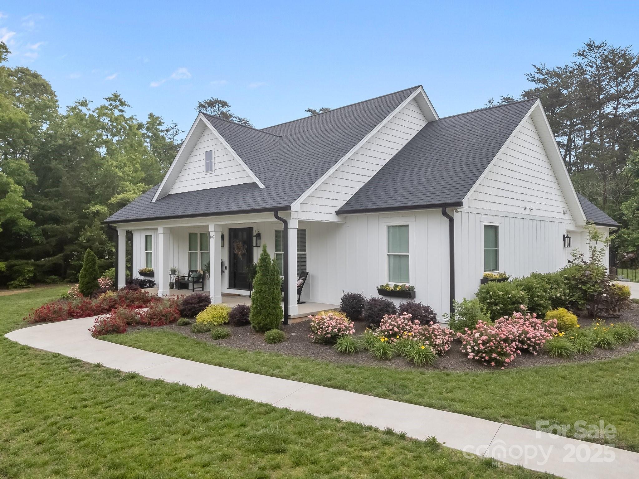 187 Olde Cobblestone Drive
