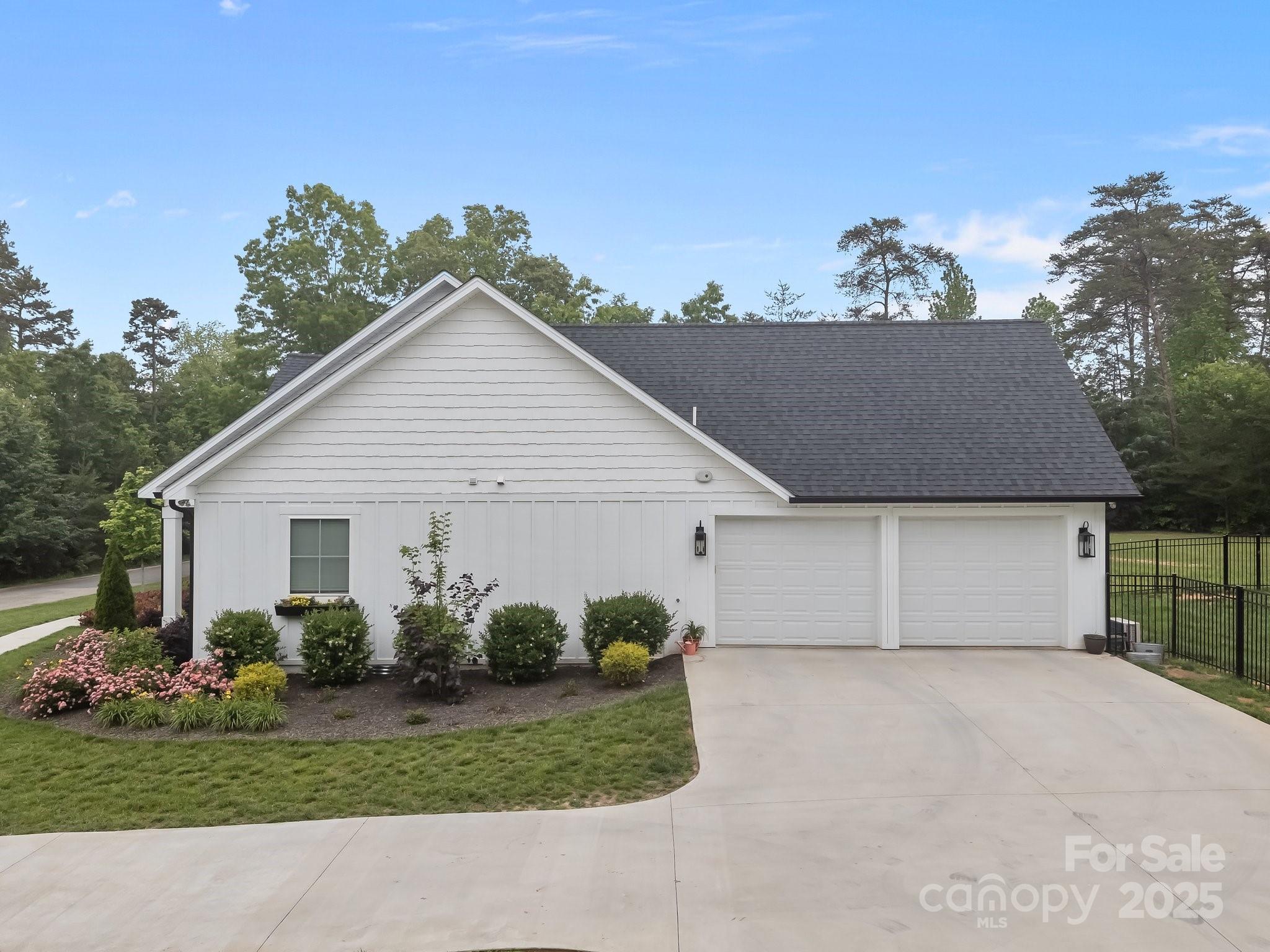 187 Olde Cobblestone Drive
