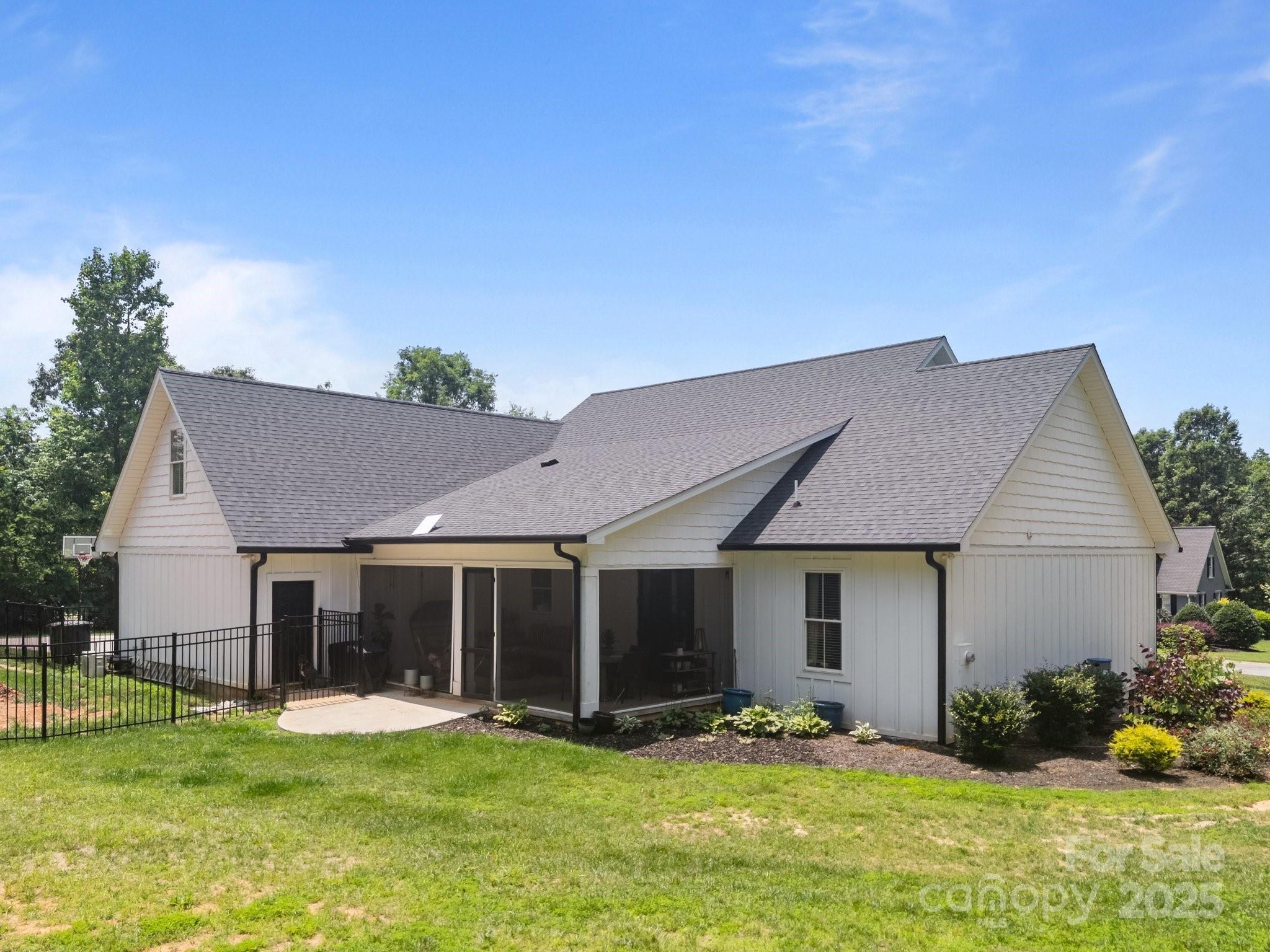 187 Olde Cobblestone Drive