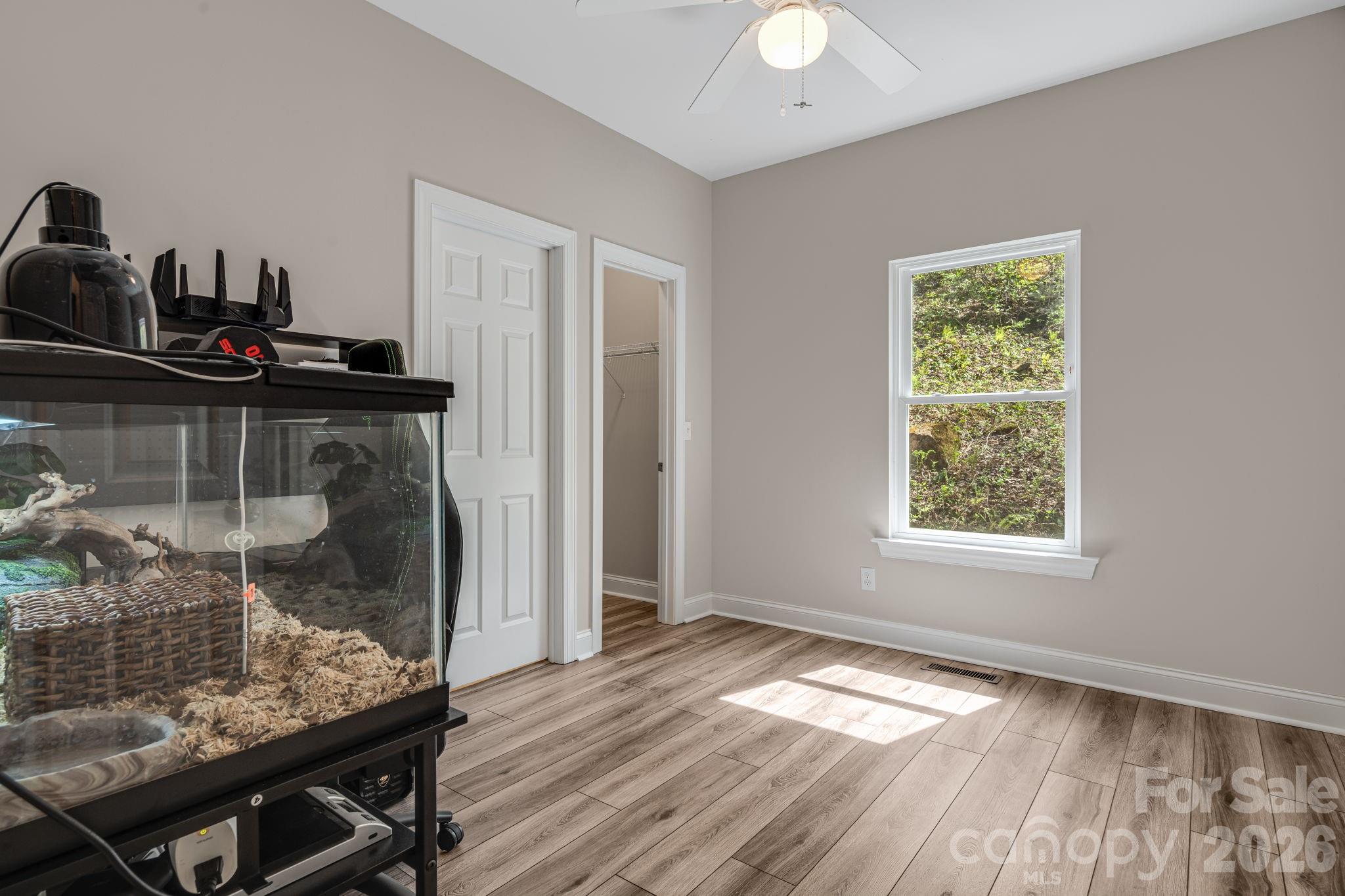 Chestnut Mountain - Residential