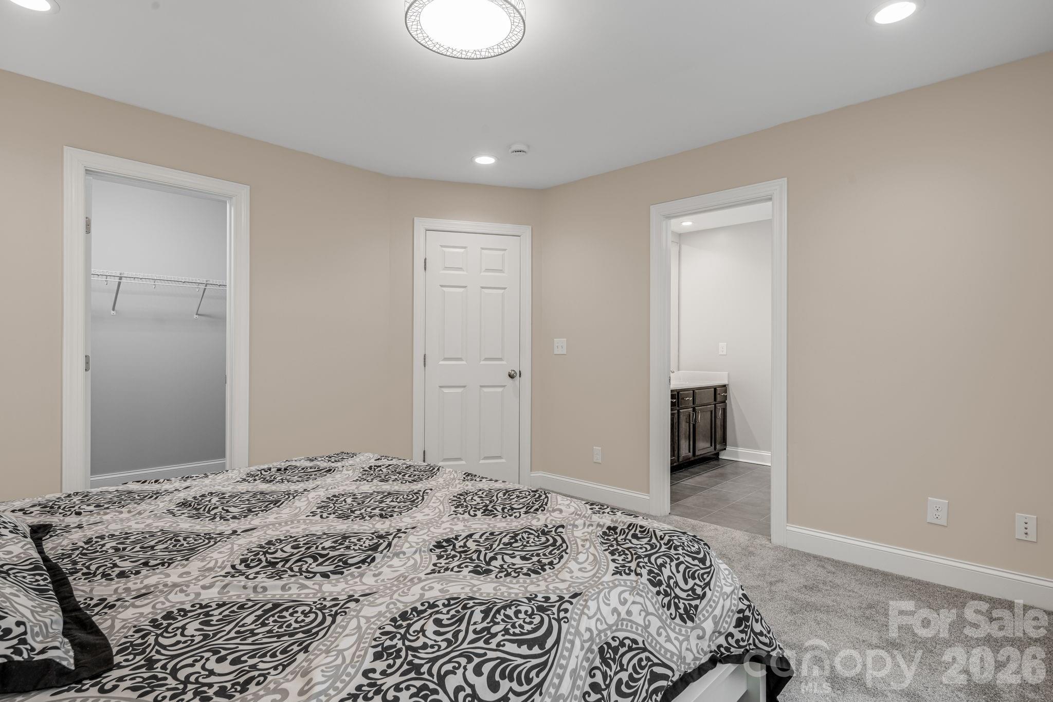 Chestnut Mountain - Residential