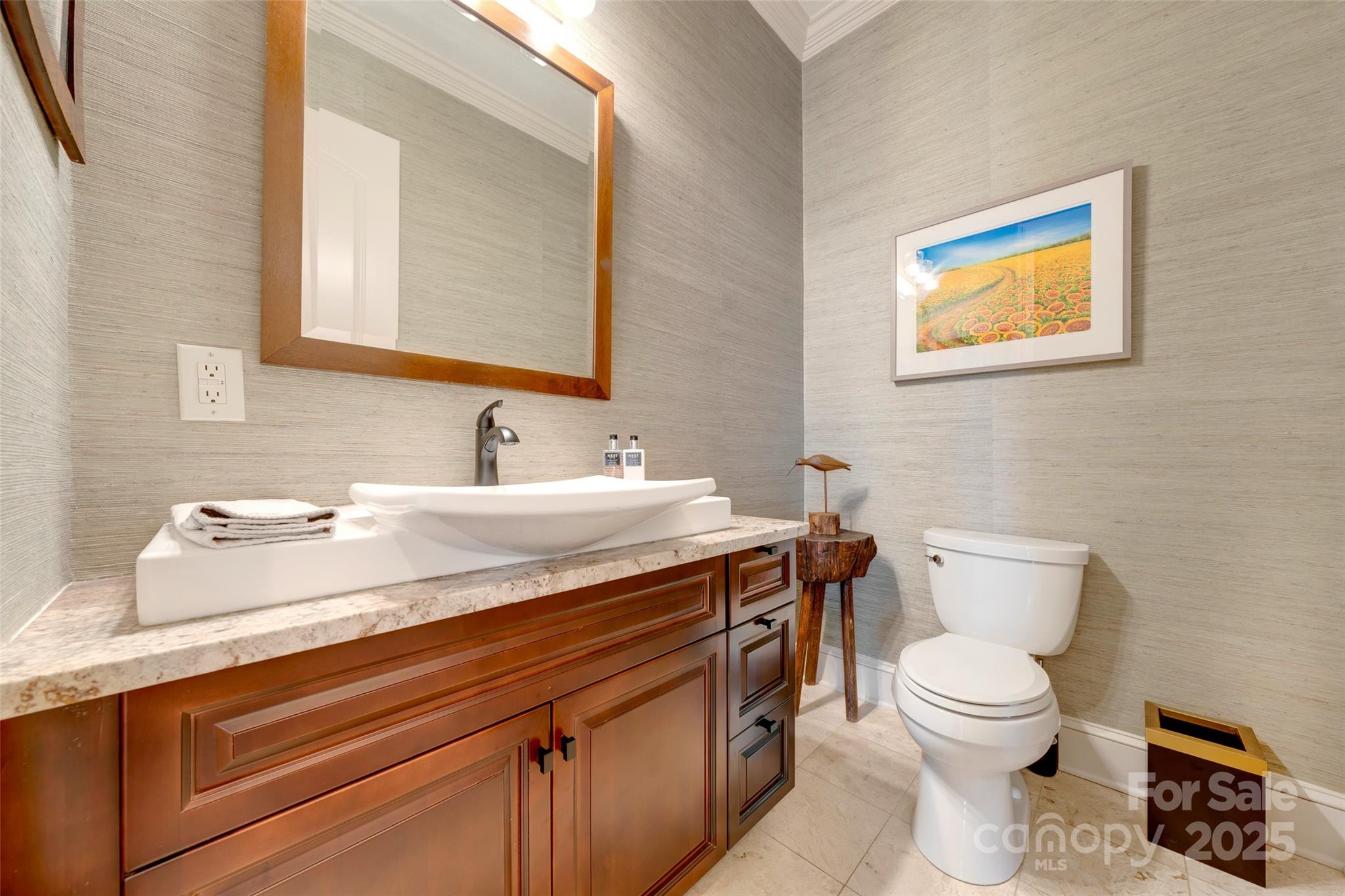 Crest Mountain - Residential