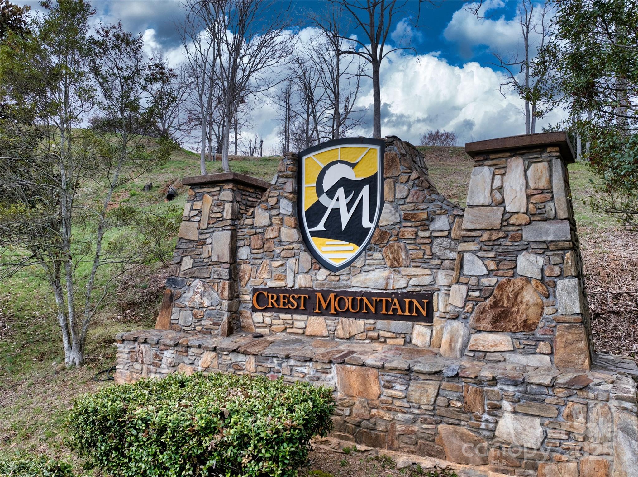 Crest Mountain - Residential