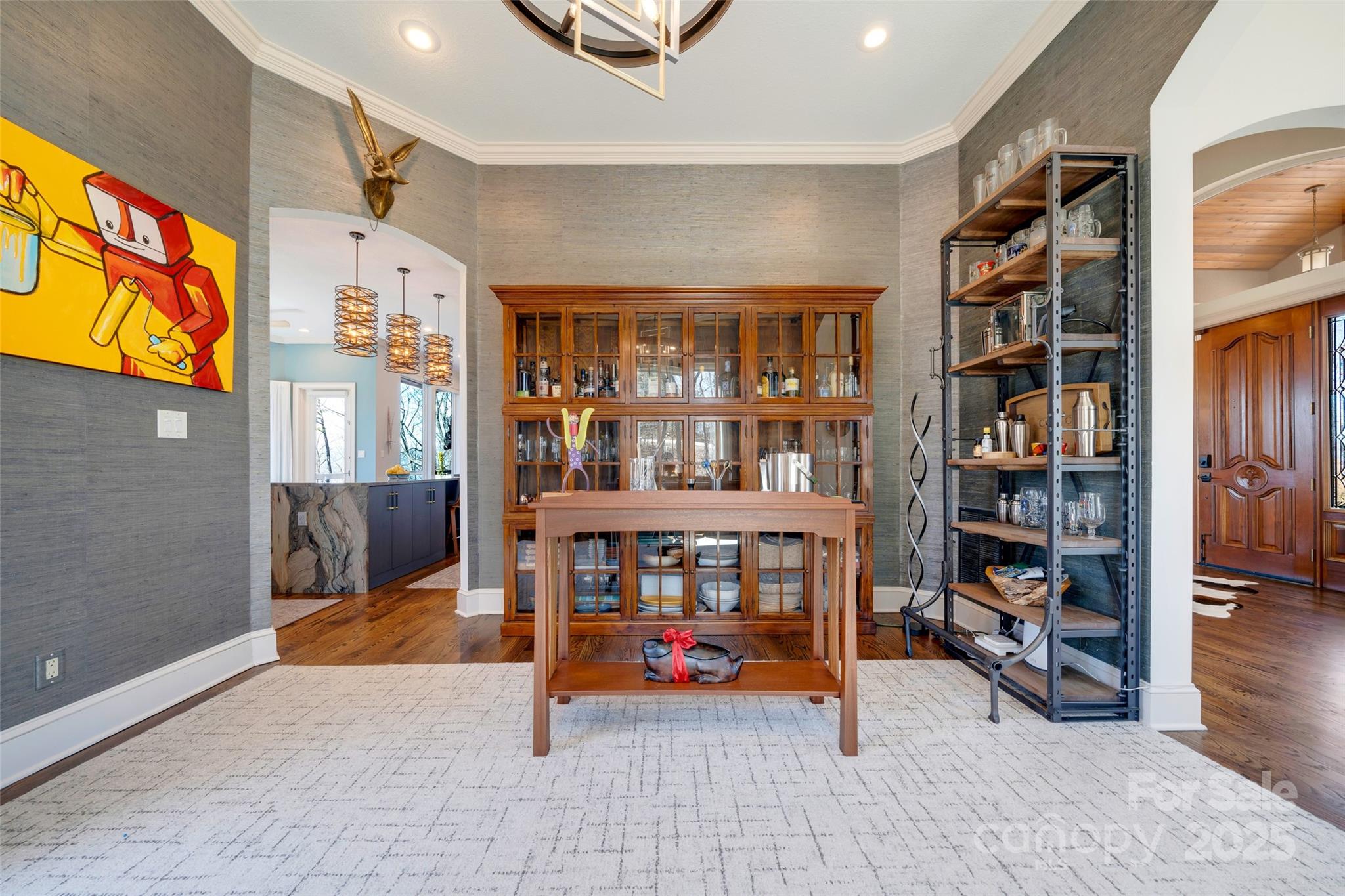 Crest Mountain - Residential