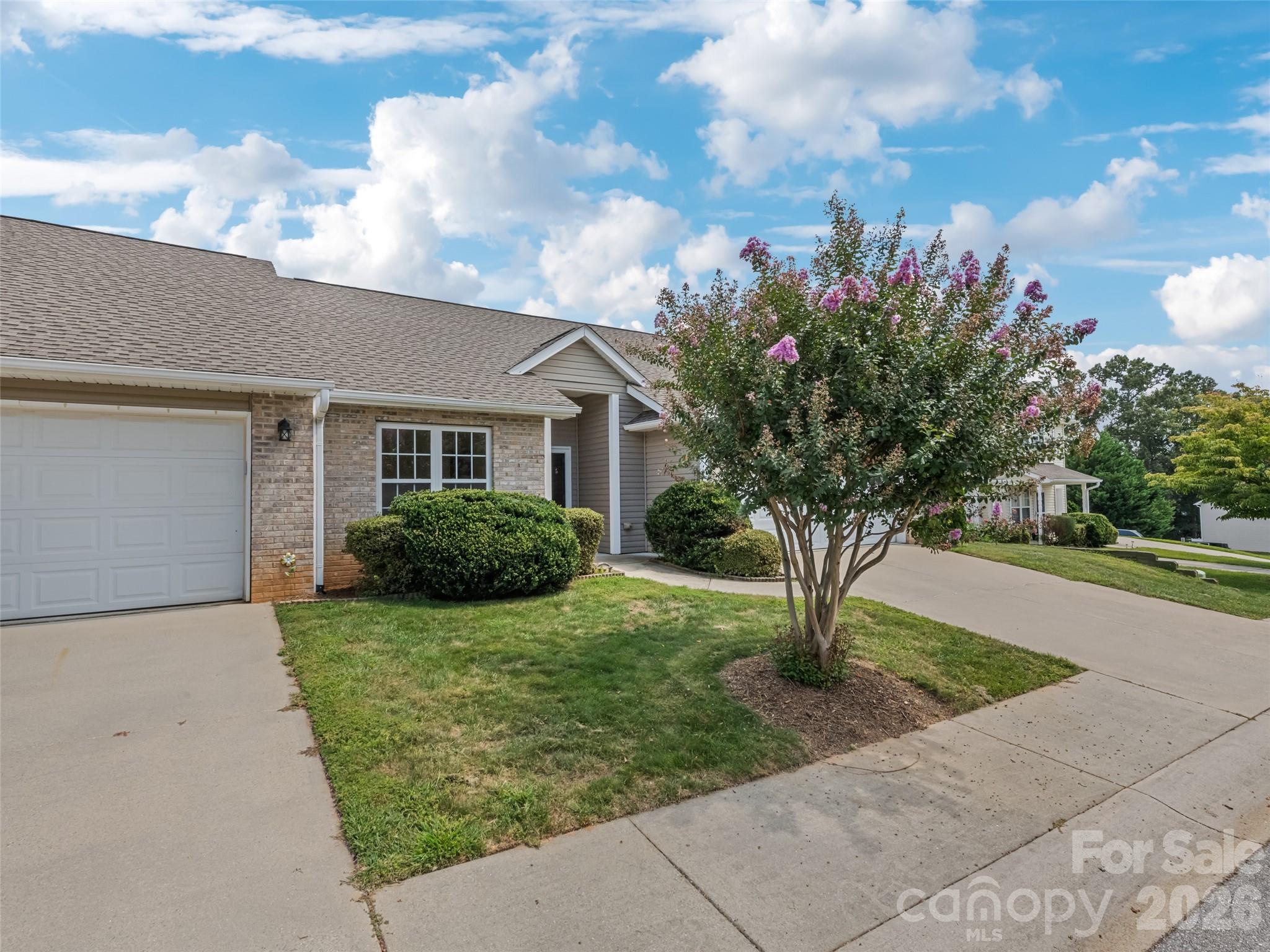 156 Chesire Way