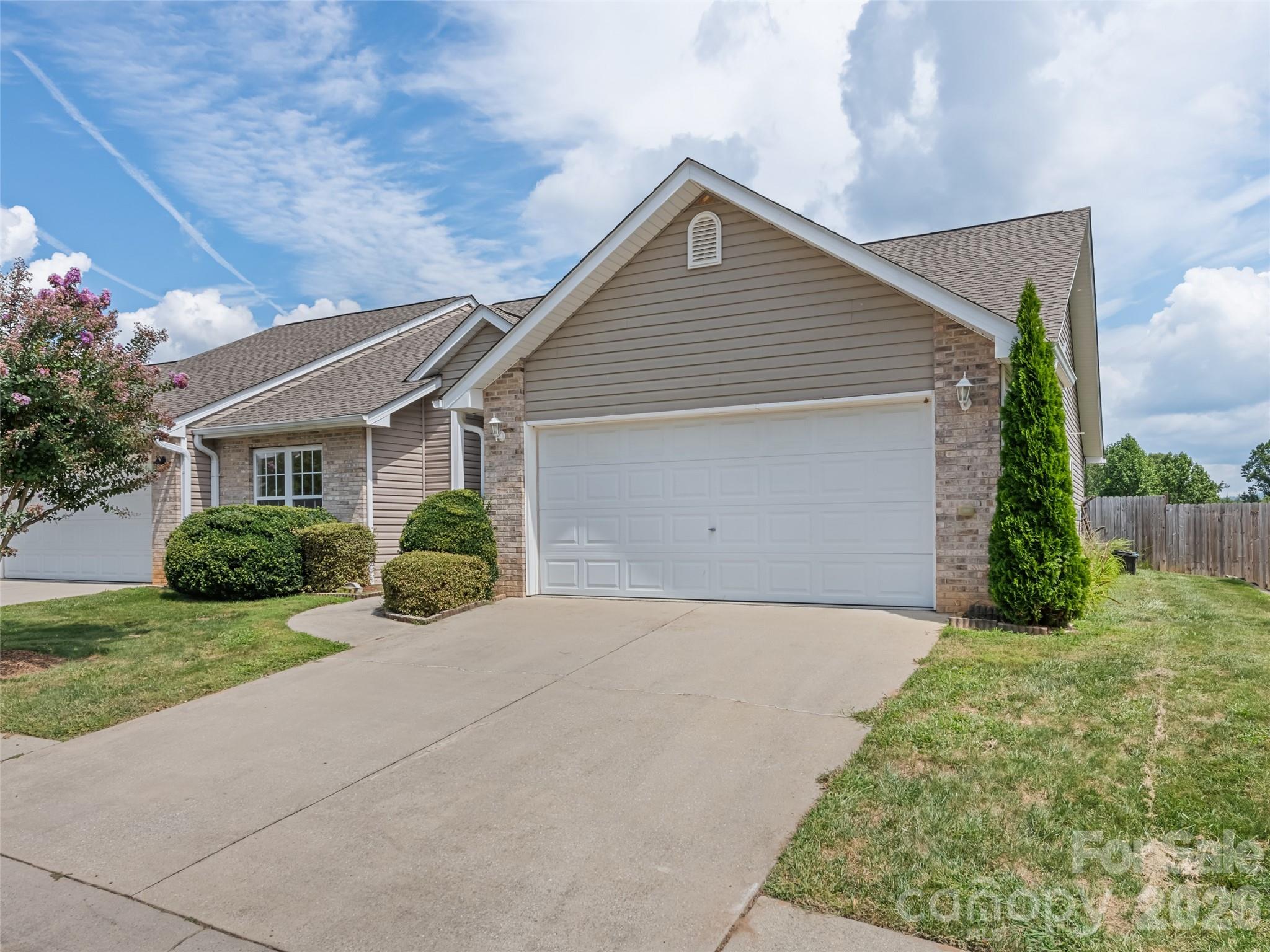 156 Chesire Way