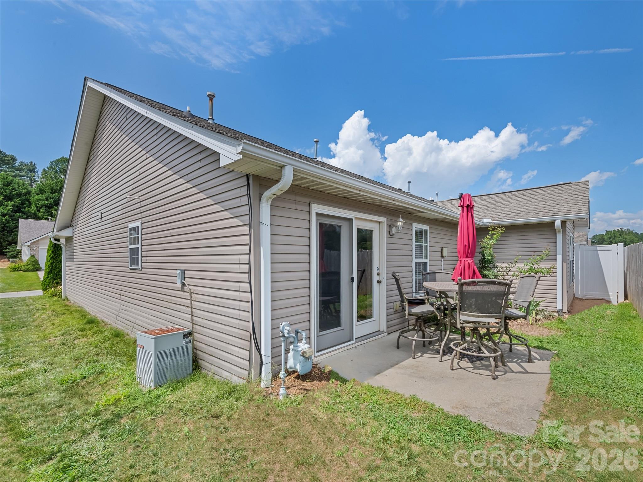 156 Chesire Way