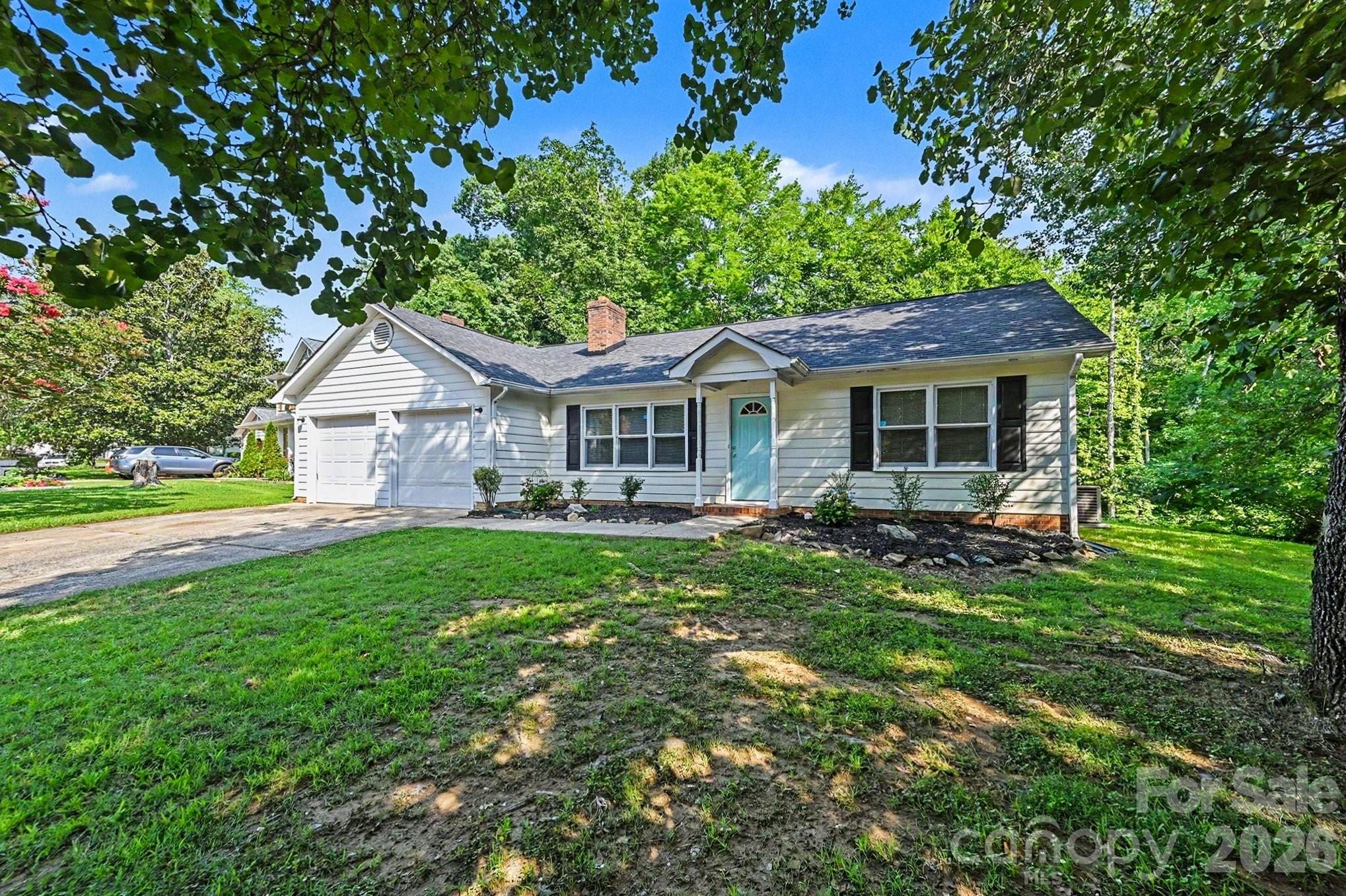 6804 Streamside Drive