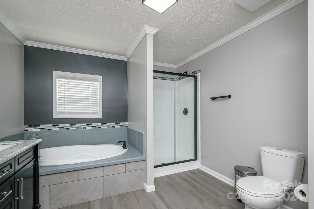 Lone Laurel - Residential