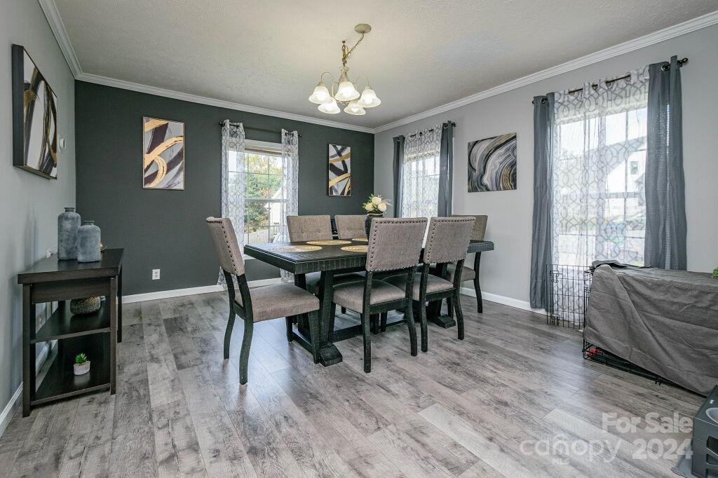 Lone Laurel - Residential