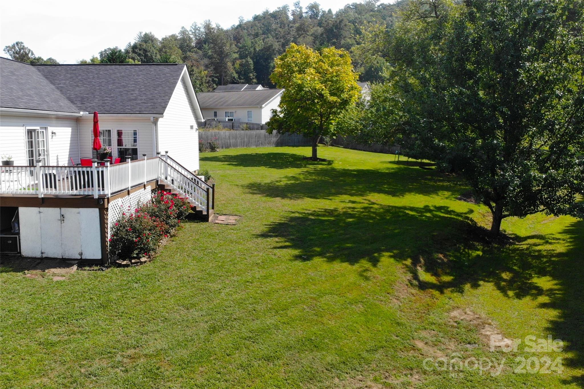 Lone Laurel - Residential
