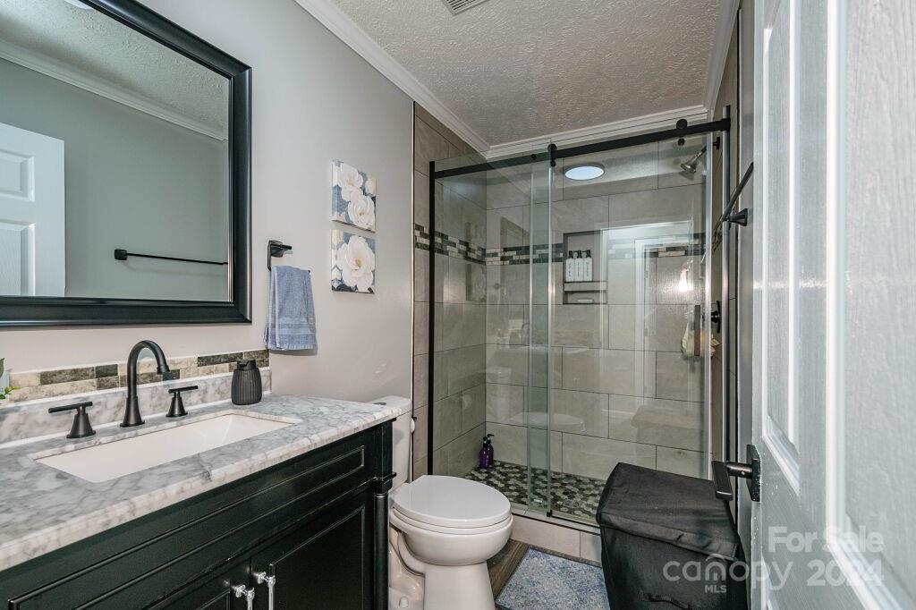 Lone Laurel - Residential