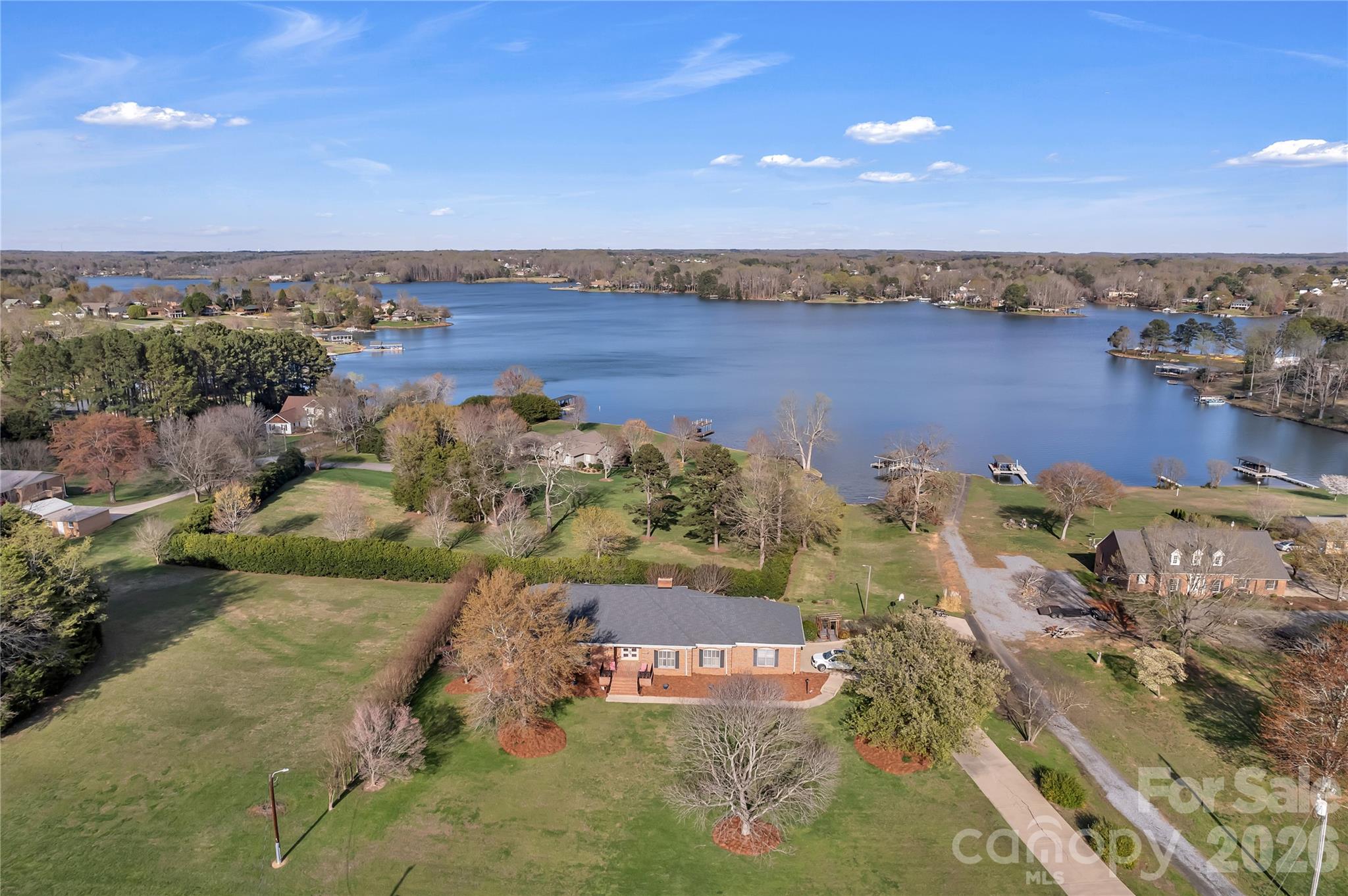 2207 Peninsula Avenue