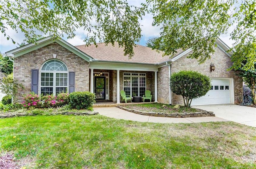 Your chance to own this fabulous ranch home in the highly sought after neighborhood, The Gates! Beautiful open split bedroom floorplan. High ceilings and gleaming hardwoods throughout main living areas. Kitchen features granite countertops, plenty of cabinet space, tile backsplash, and SS appliances. Enjoy outdoor living from your fully fenced private backyard which includes a large stamped concrete patio, stunning custom stone work, uplighting, and meticulous landscaping.