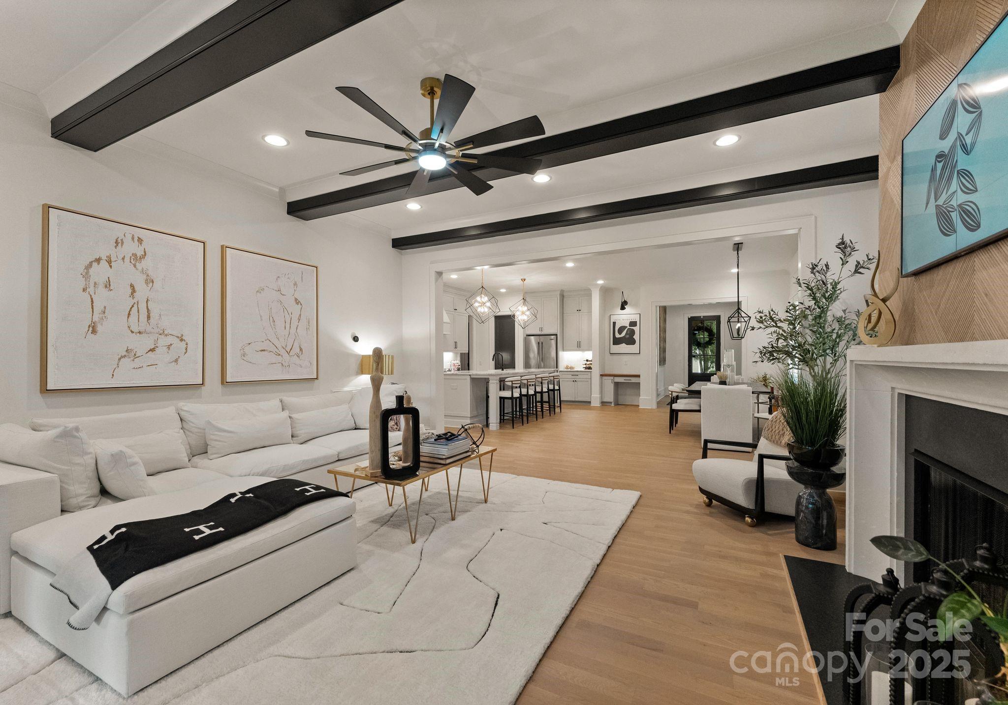 Charlotte, North Carolina 28270, United States, 5 Bedrooms Bedrooms, ,4 BathroomsBathrooms,Residential,Active,151109