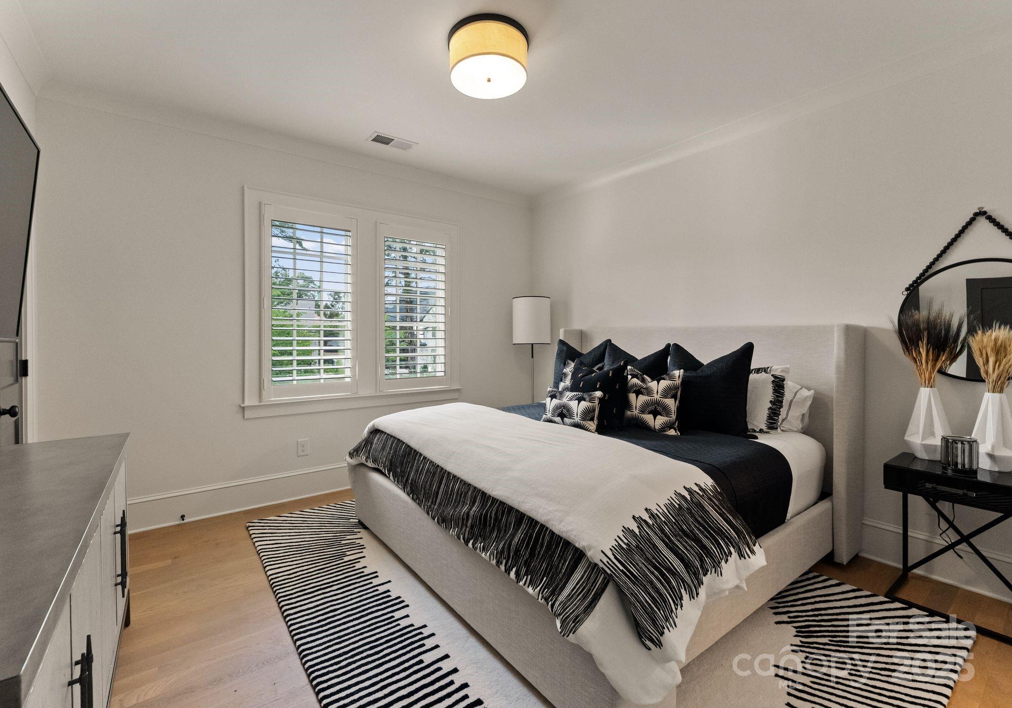 Charlotte, North Carolina 28270, United States, 5 Bedrooms Bedrooms, ,4 BathroomsBathrooms,Residential,Active,151109