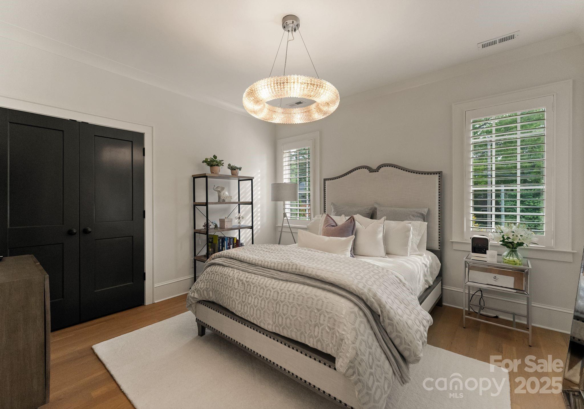 Charlotte, North Carolina 28270, United States, 5 Bedrooms Bedrooms, ,4 BathroomsBathrooms,Residential,Active,151109