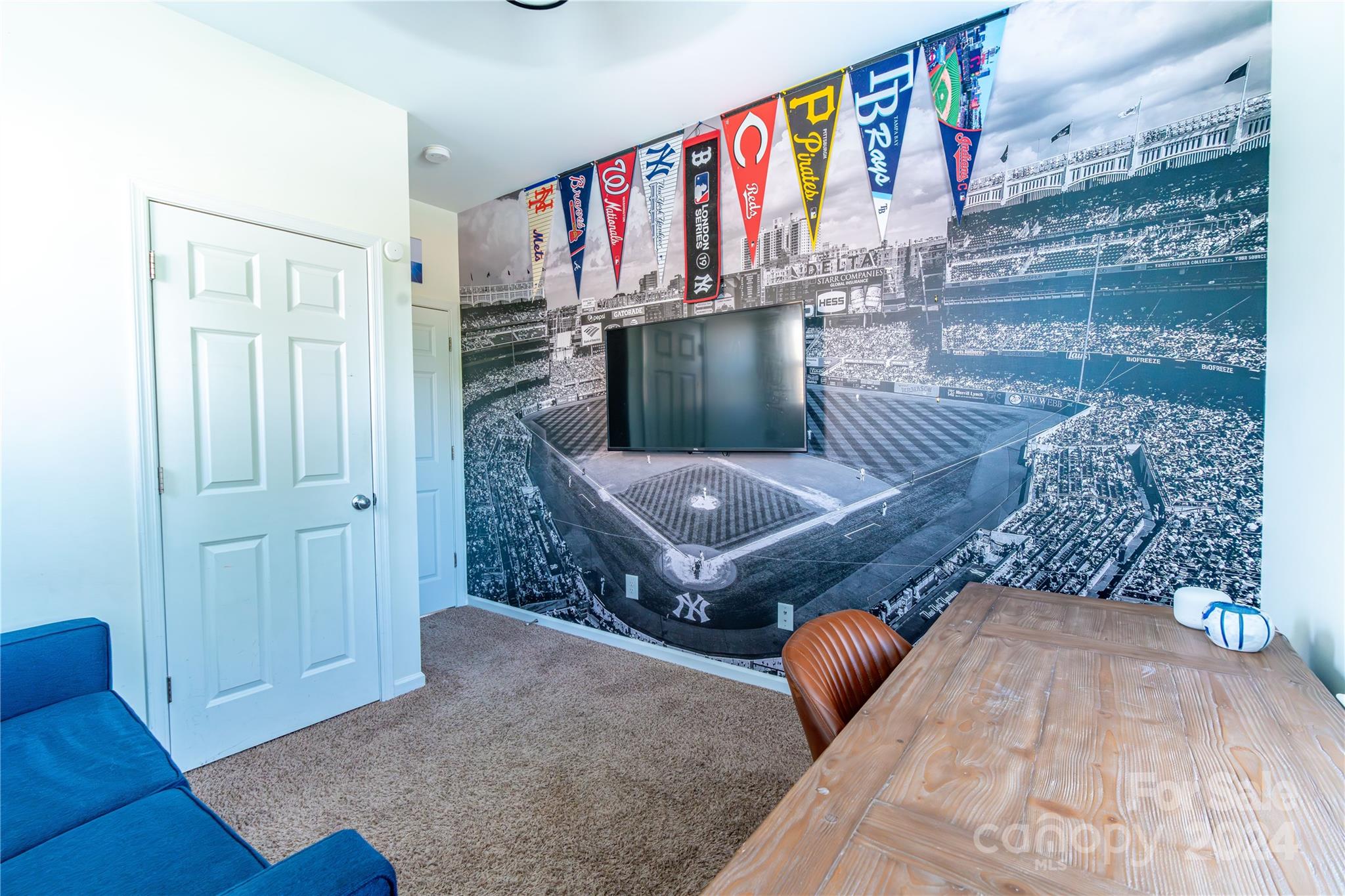 Winding Walk - Residential