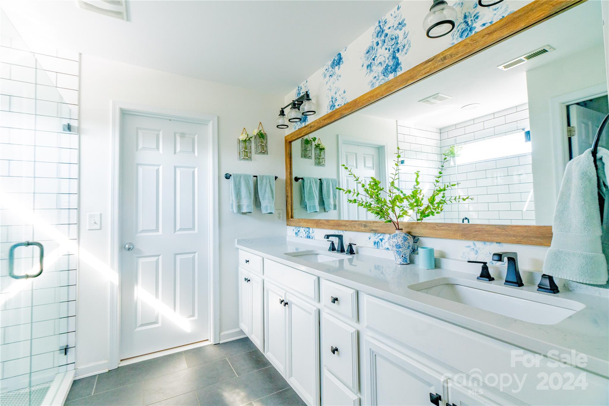 Winding Walk - Residential