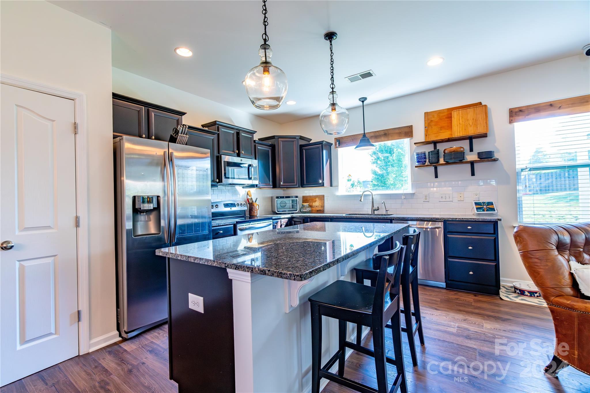 Winding Walk - Residential