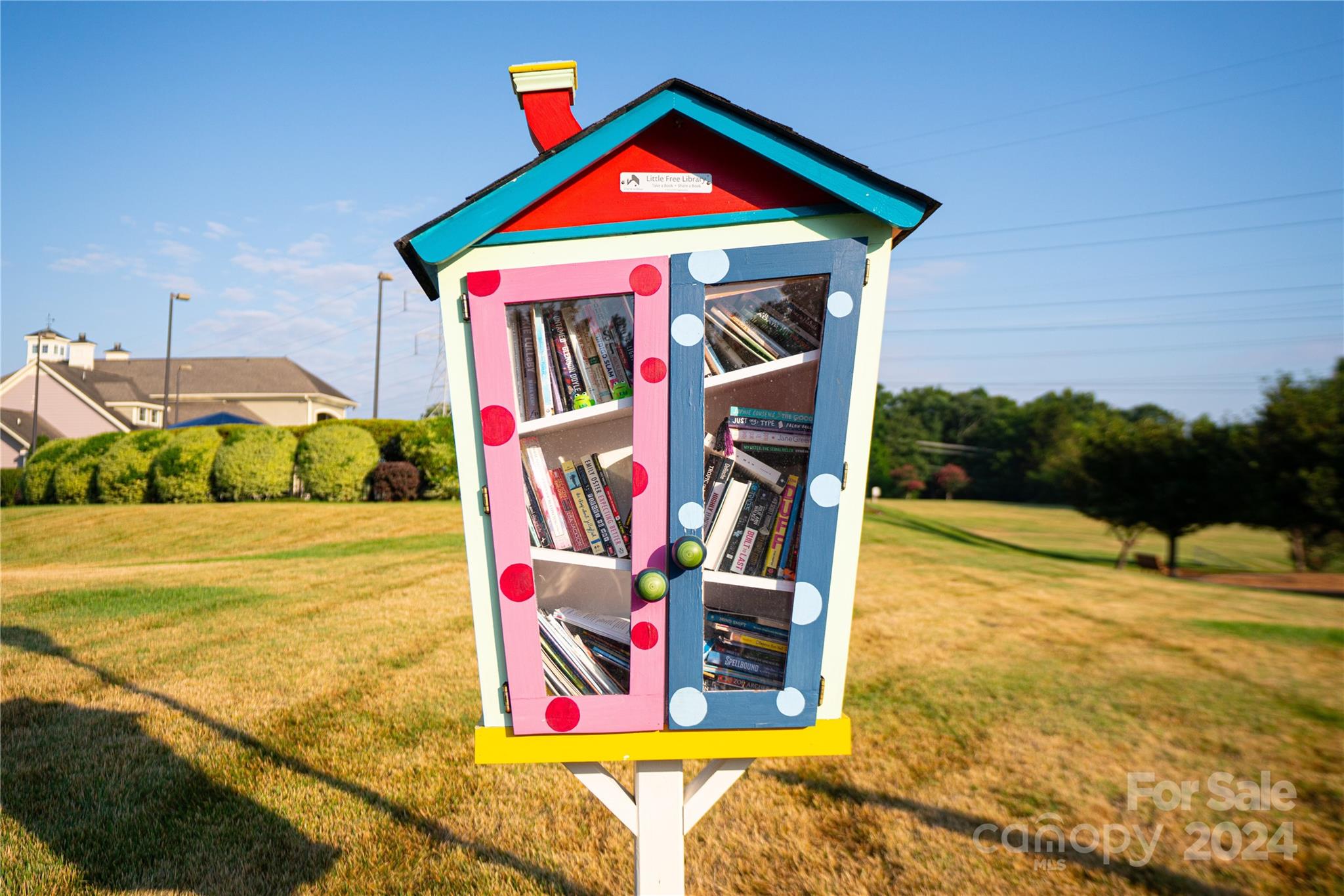 Winding Walk - Residential