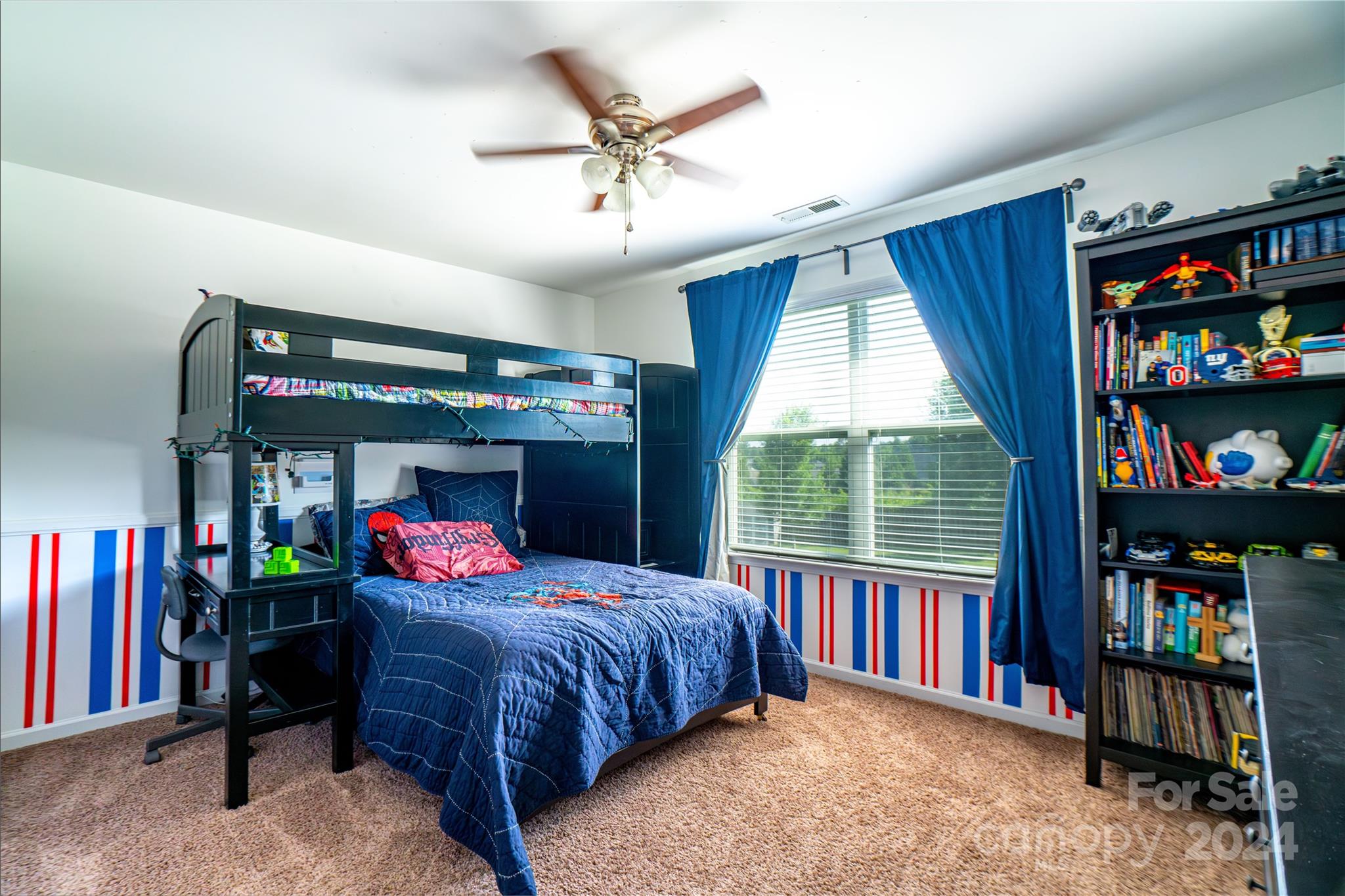 Winding Walk - Residential