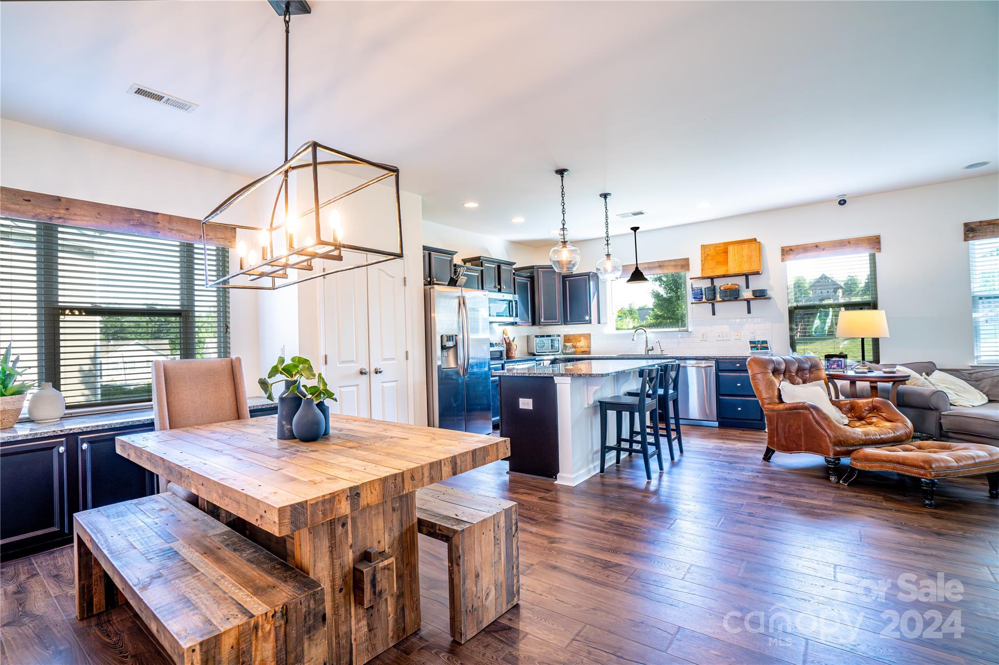 Winding Walk - Residential