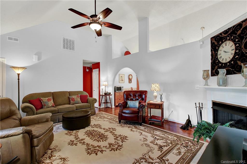 Davidson Woods - Residential