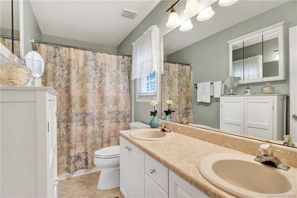 Davidson Woods - Residential