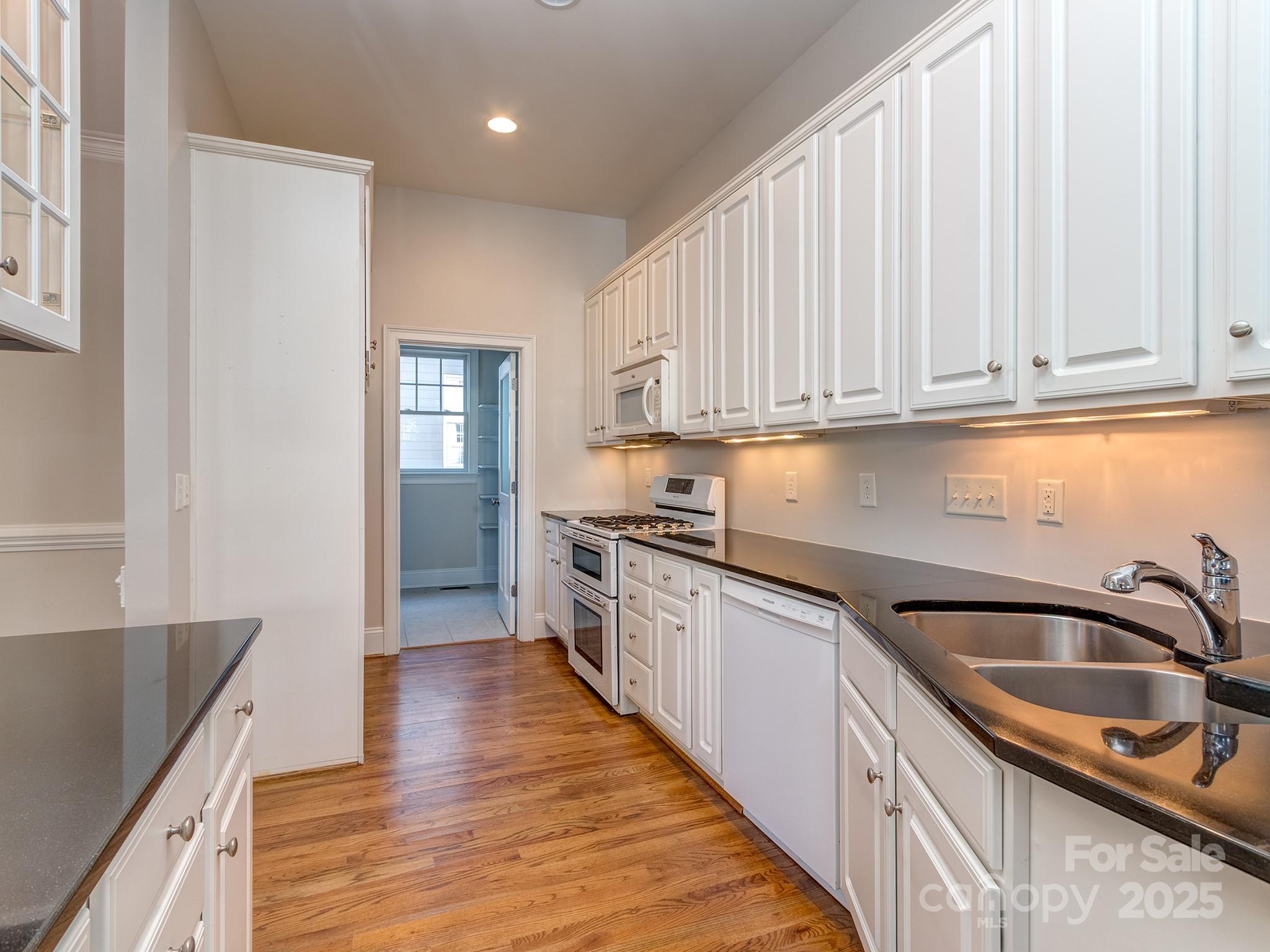 Baxter Village - Residential