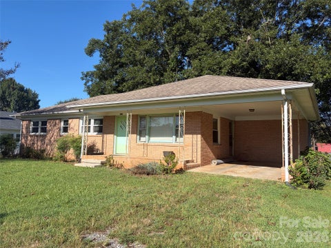 Photo of 3149 Catawba Street, Claremont, NC 28610 (MLS # 4435328)
