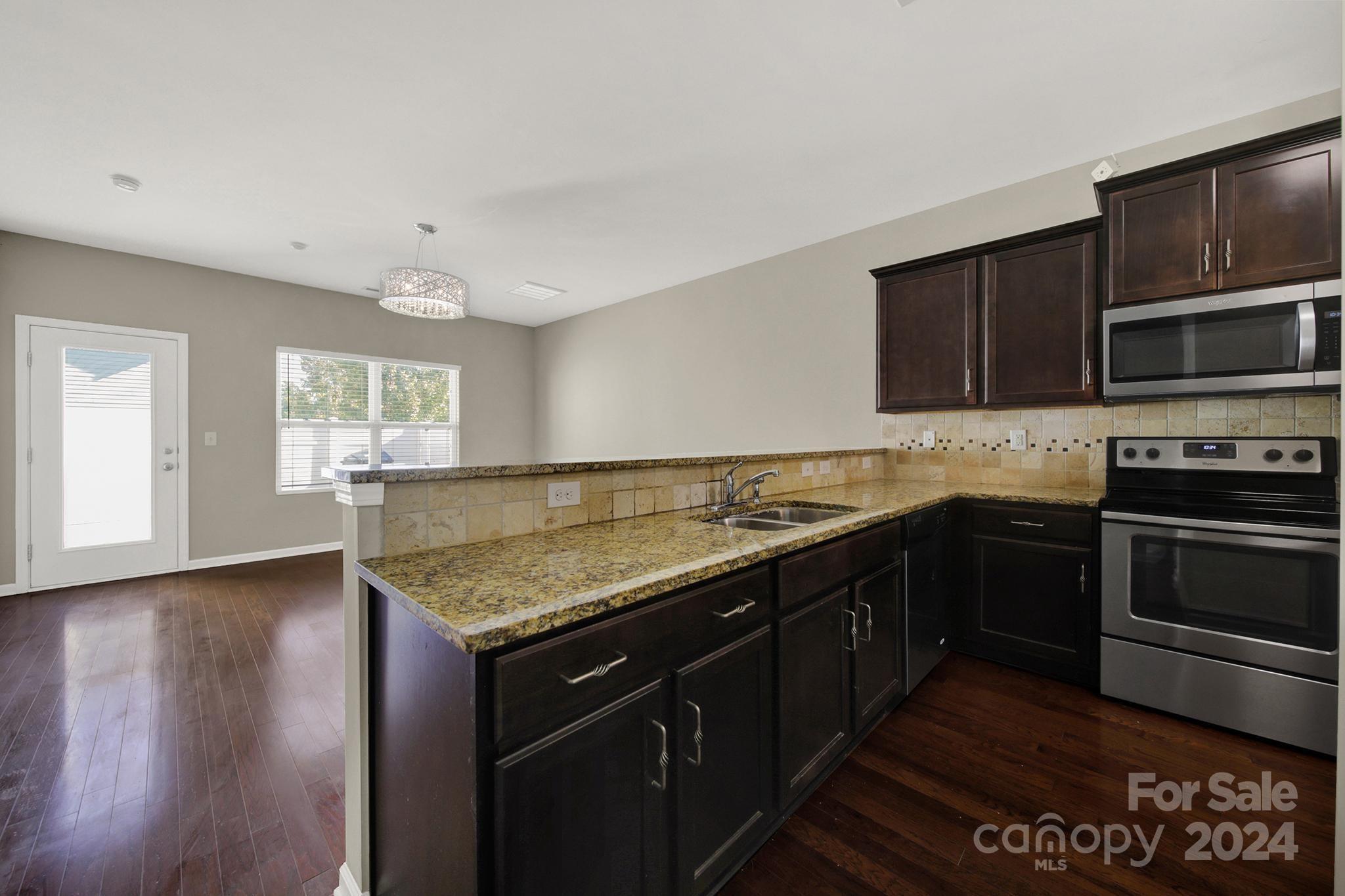 Summerlake - Residential