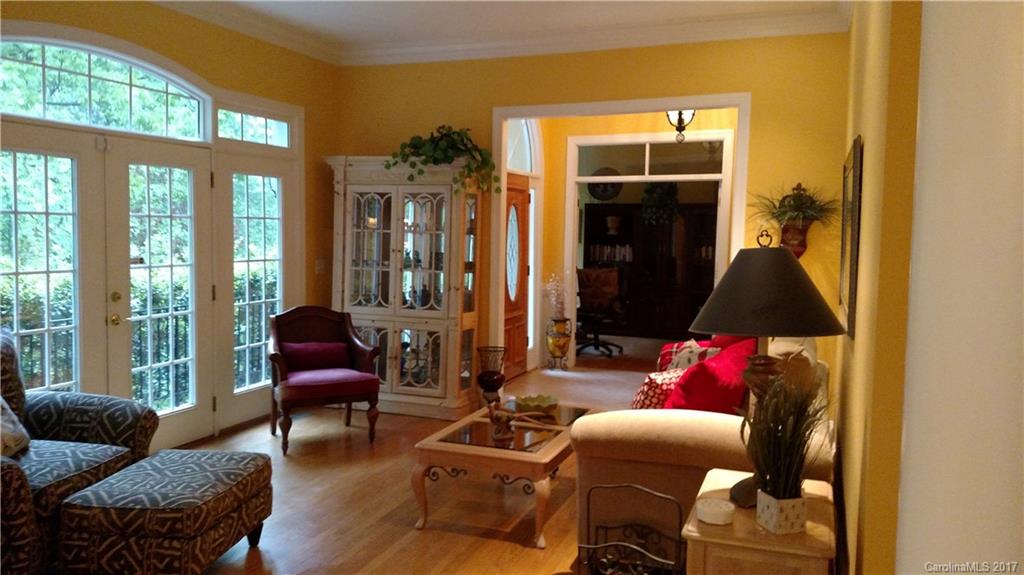 Mountain Point - Residential