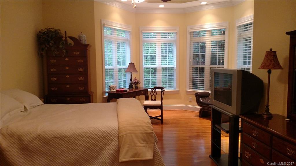 Mountain Point - Residential