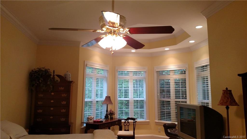 Mountain Point - Residential