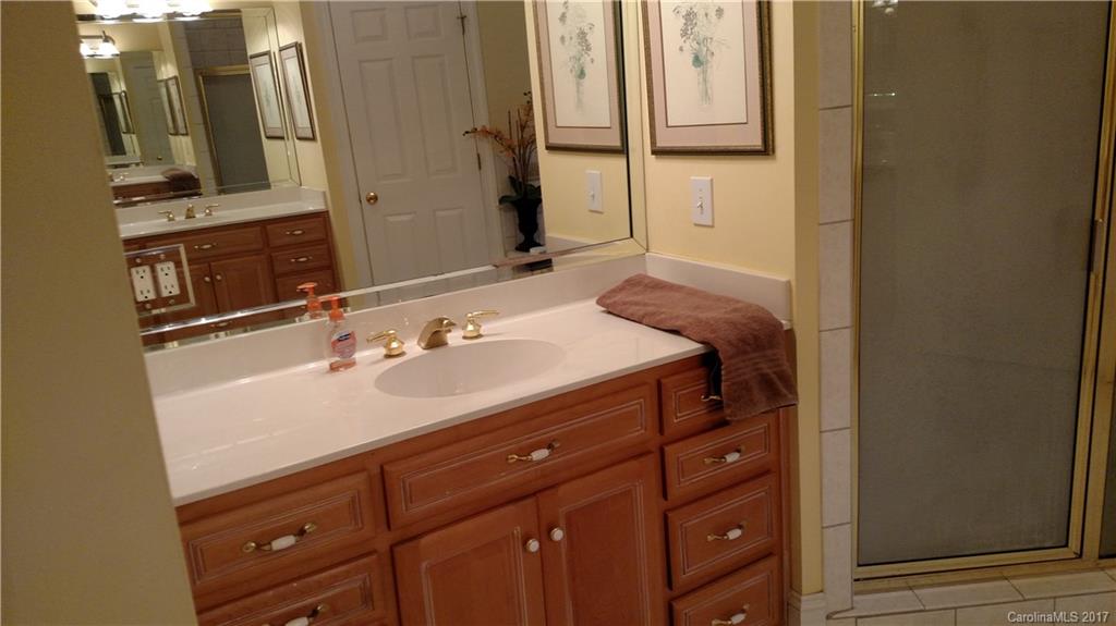 Mountain Point - Residential