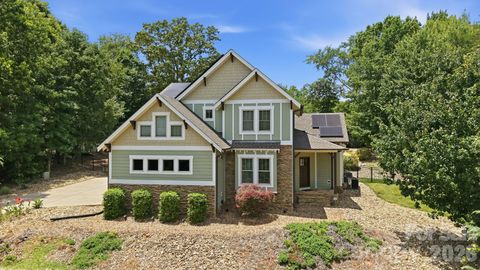 Photo of 1104 Sawtooth Oak Lane, Belmont, NC 28012 (MLS # 4393976)