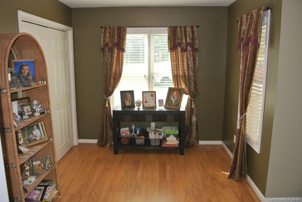 Sunshine Valley - Residential