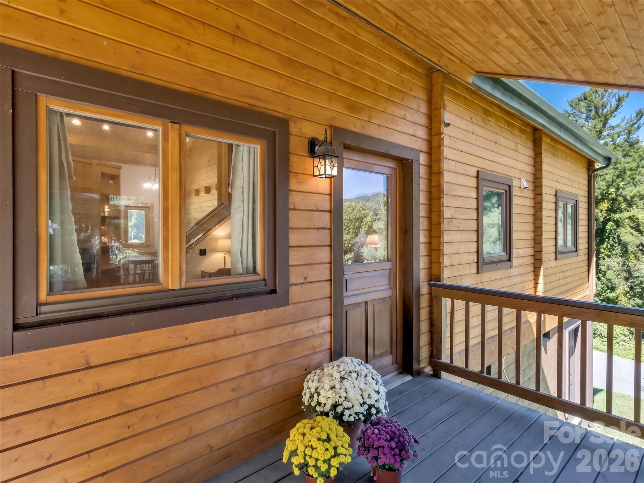 200 Linsonwood Ridge
