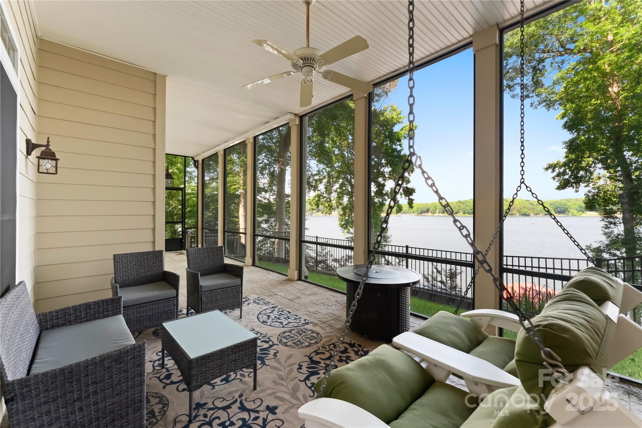 Astoria - Residential