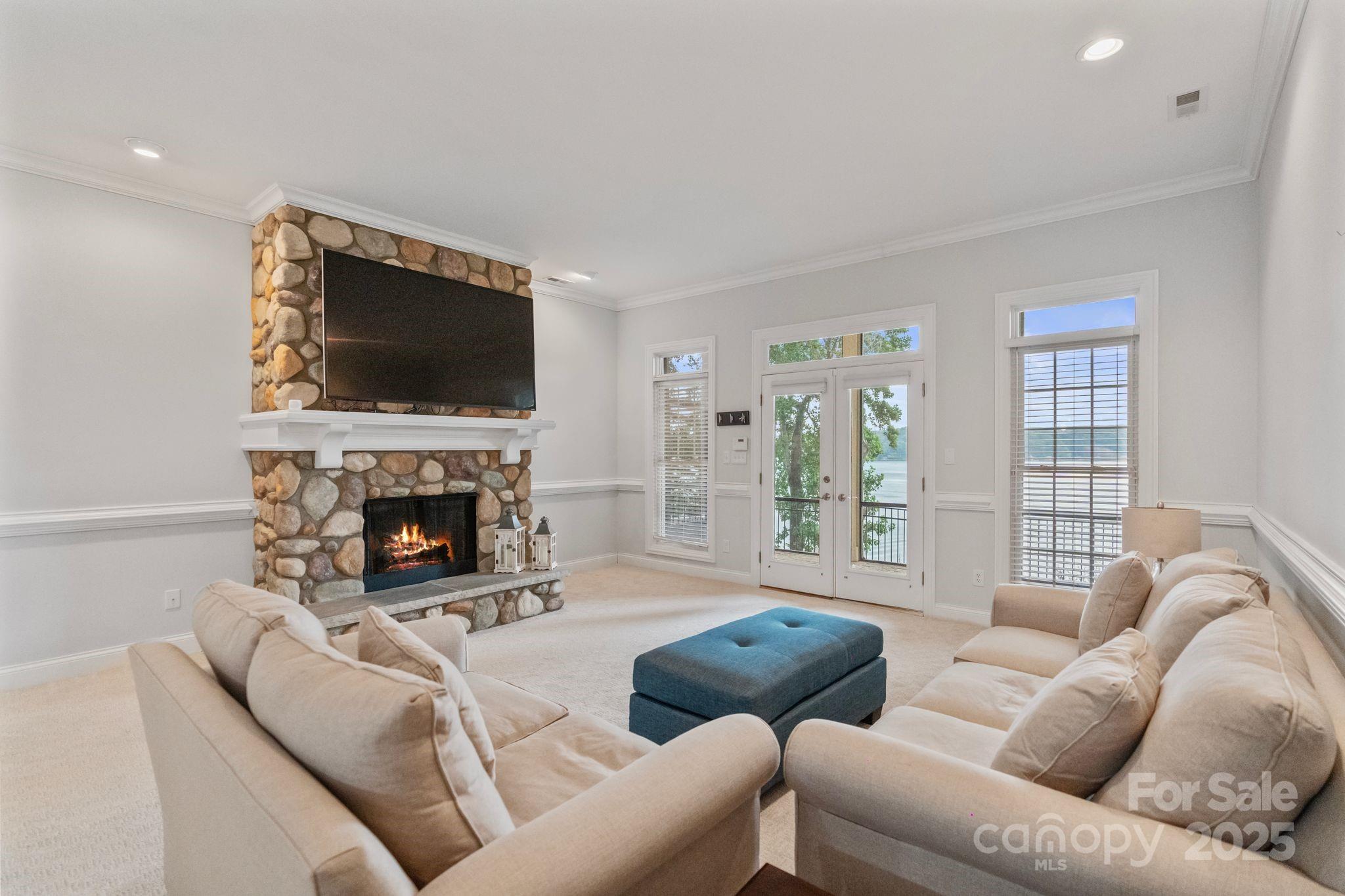 Astoria - Residential