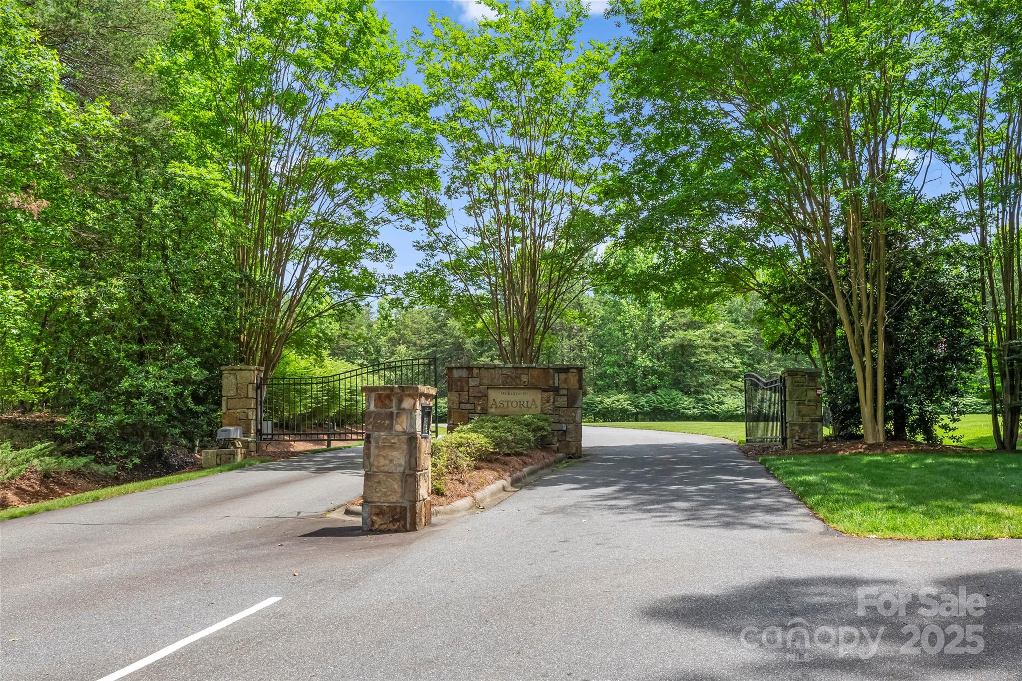 Astoria - Residential