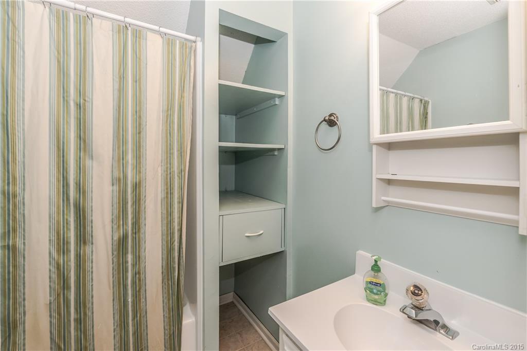 Tega Cay - Residential