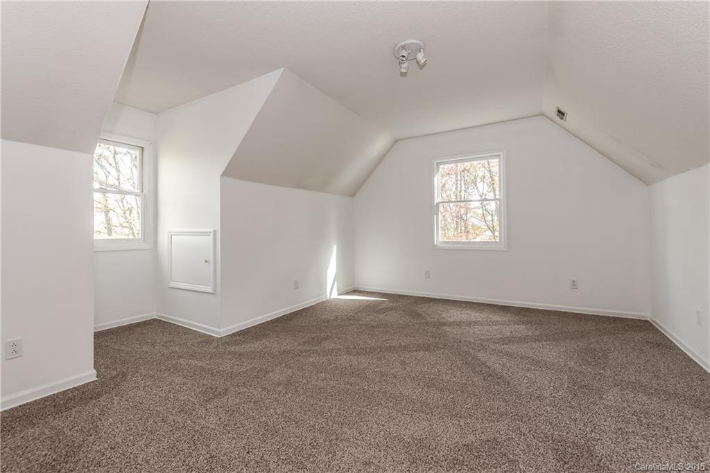 Tega Cay - Residential