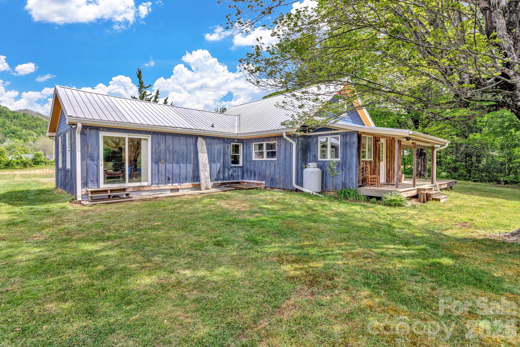 45 Sugar Cove Road