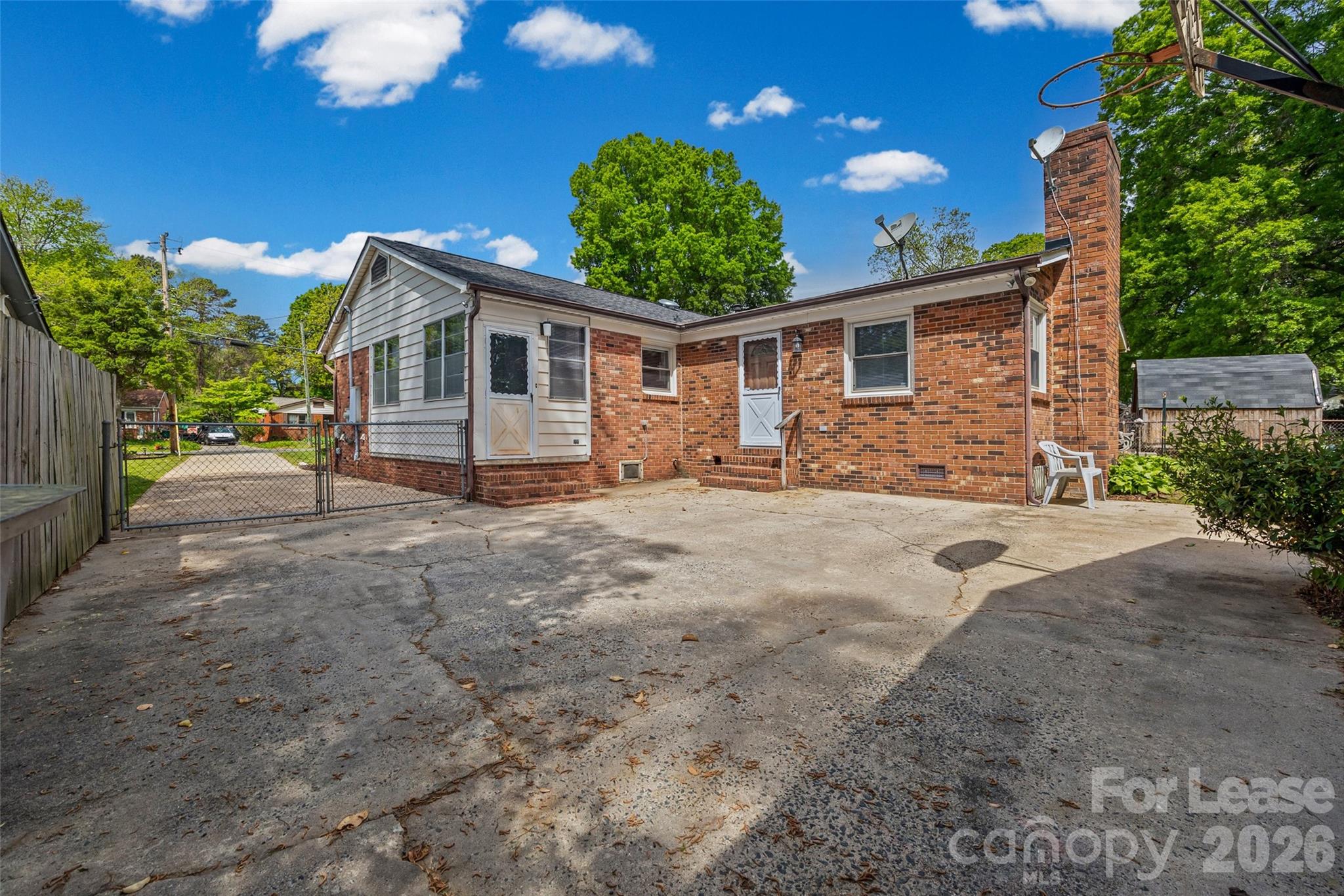 East Sharon Park - Residential Lease