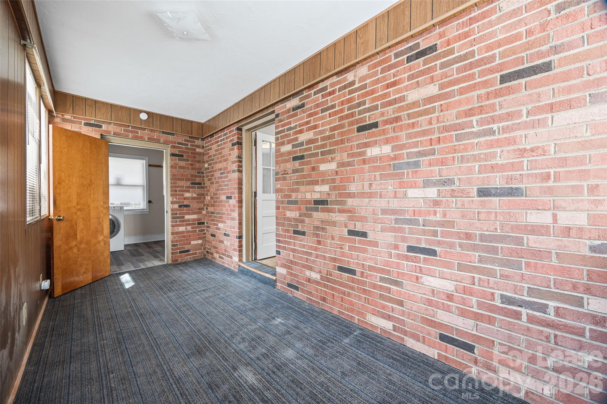 East Sharon Park - Residential Lease