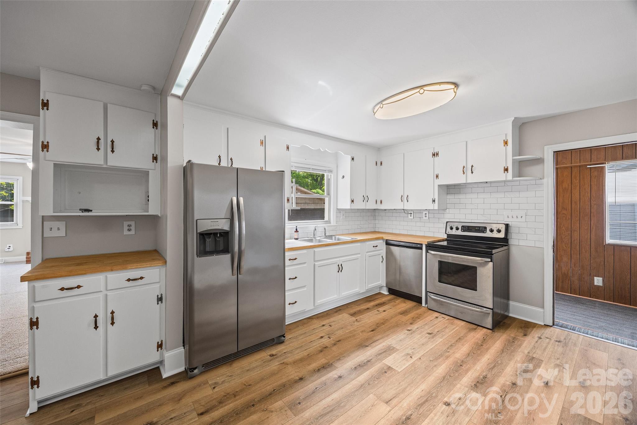 East Sharon Park - Residential Lease