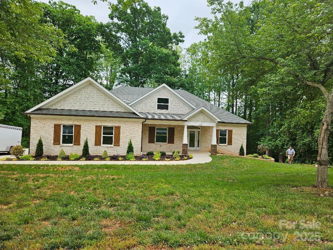 2442 Falcon Lane